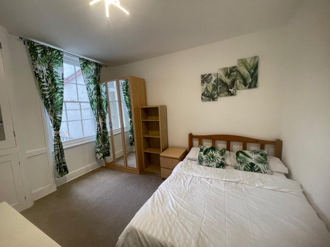 Luxury Room 2 Min Walk to Northampton General Hosp Main Photo