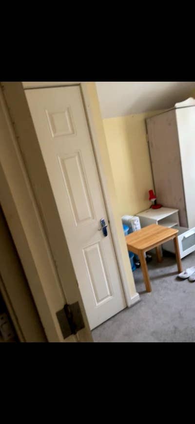Single room kingswood all included Main Photo