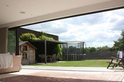Double room available for rent in Family house Main Photo