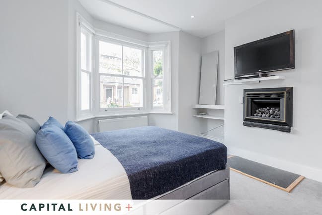 Parsons Green Double Bedroom Main Photo