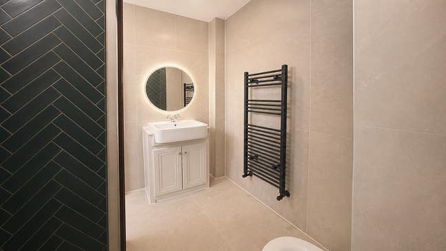 One Bedroom Flat in SE18 Main Photo