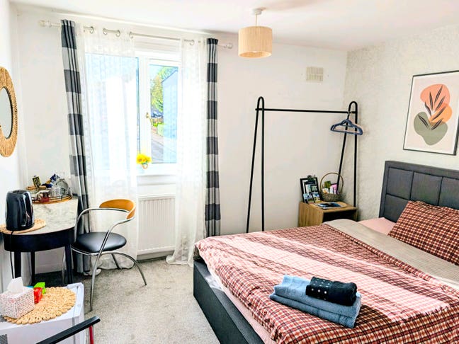 Comfortable bright room Main Photo