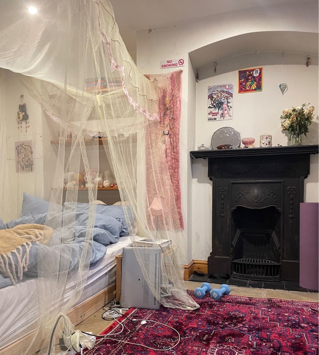 Large room off Burton Road Main Photo