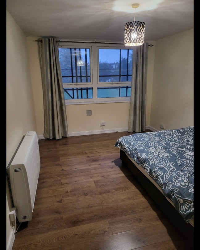 Room available for rent  Main Photo