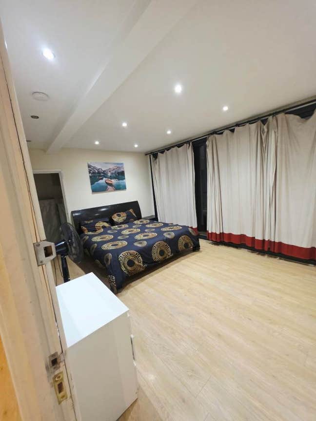 Two Rooms to Rent – Staines Road, TW14 8PA Main Photo