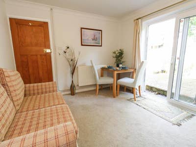Sunnydale Apartment  Main Photo