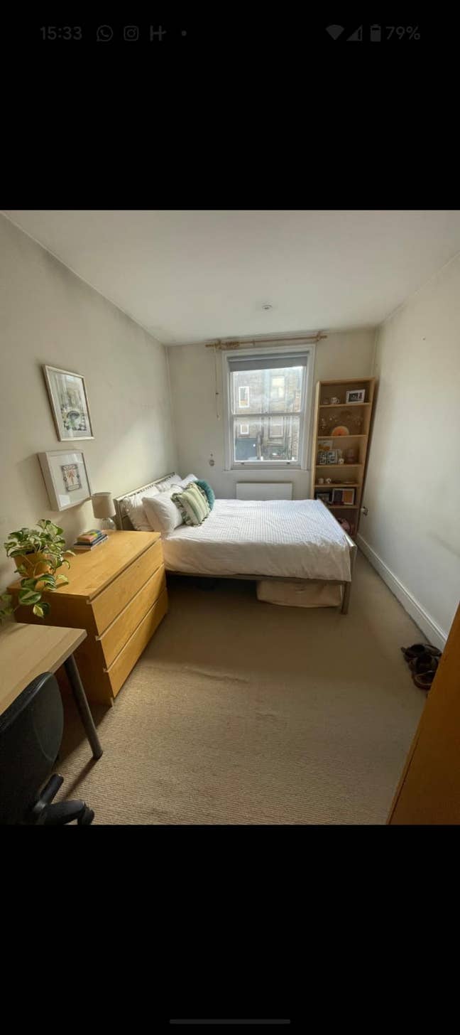 Room in shared house - move in Nov 1st Main Photo