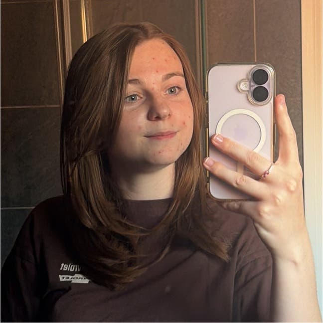 Friendly young professional looking for a girls’ h Main Photo