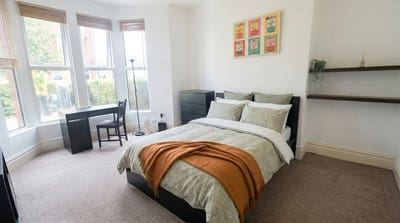 🏡 Luxury Room | Available Now!#13Down Main Photo