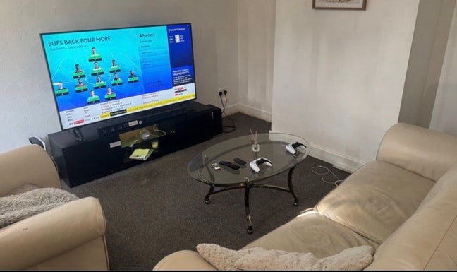 One-Bedroom Furnished Apartment Available Main Photo
