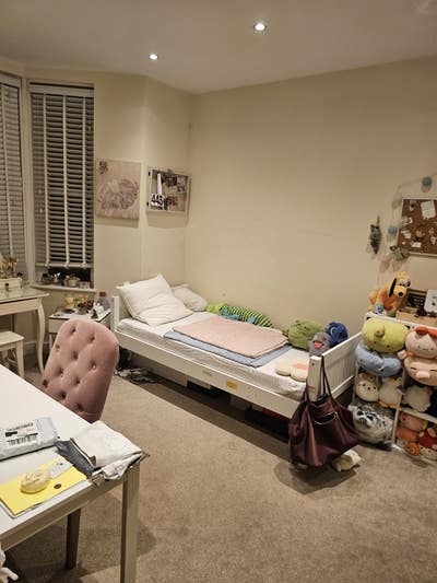 Spare room at sw19 Main Photo