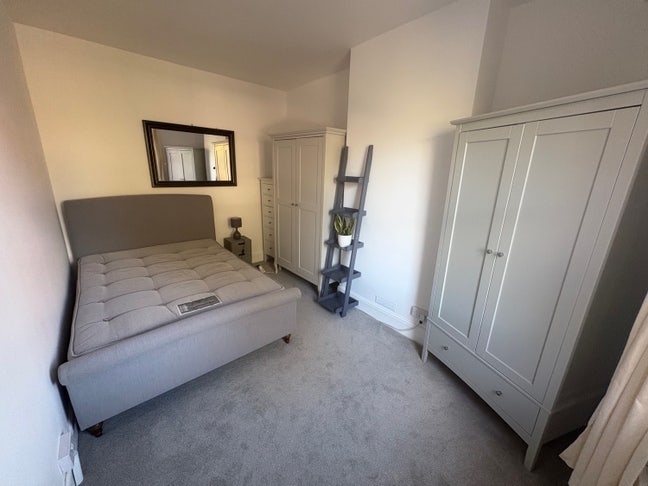 Cozy double room near Albert Park Main Photo