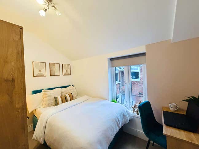 Move Into Your New Home & Get a &pound;50 Amazon Voucher Main Photo