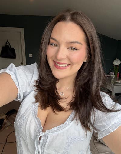 Clean female looking for friendly flat Main Photo