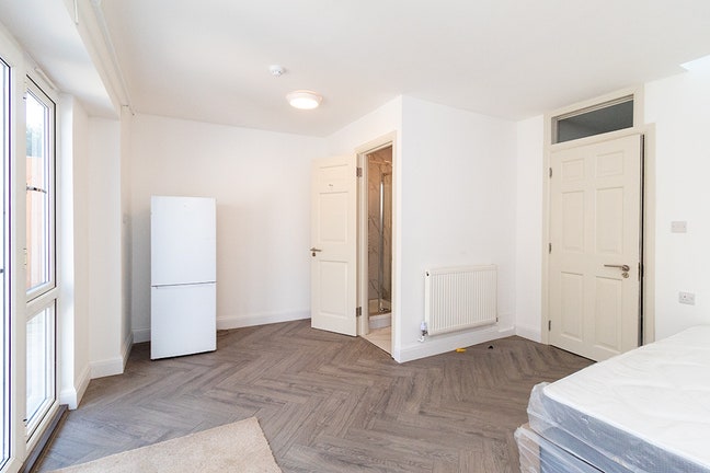 Pristine En-suite Rooms in Neasden All Bills Incl Main Photo