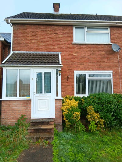 Double bedroom to rent in a house in Llanishen. Main Photo