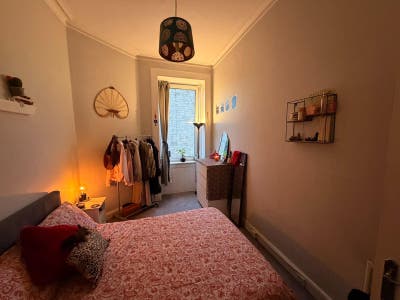 Room to rent in 3 bed flat - girly/cosy flat :) Main Photo