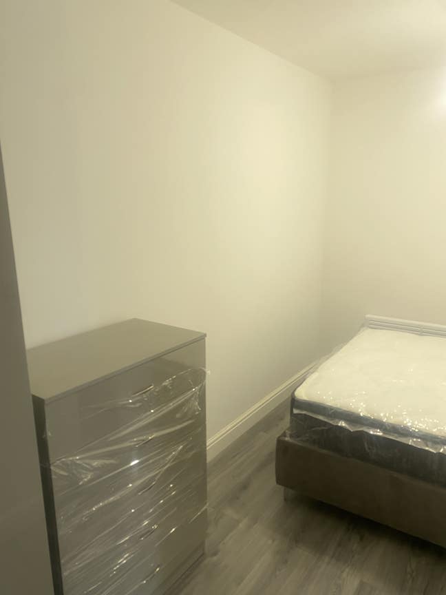 1 Bedroom property with water and internet inc Main Photo