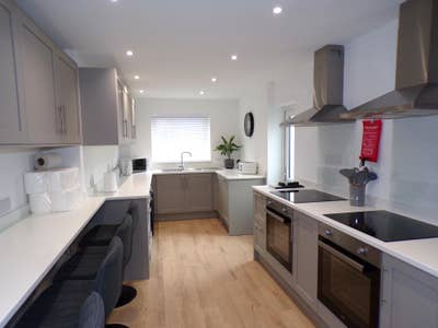 Double Rooms to Let &pound;700 Pcm All Bills Included Main Photo