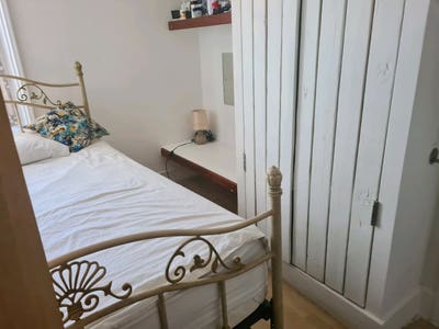 Room to rent in a lovely victorian cottage Main Photo