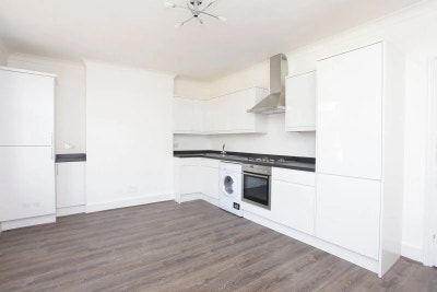 NW4 - Modern 2 double bed  Main Photo