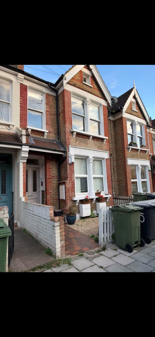 Large King size room in Clapham South Main Photo