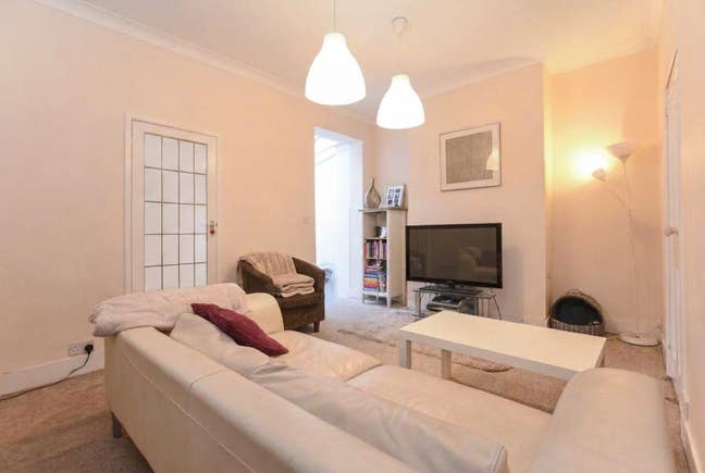 3 Bedroom House in Tooting Broadway  Main Photo