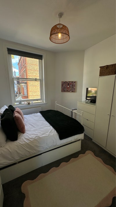 Double room in Clapham South Main Photo