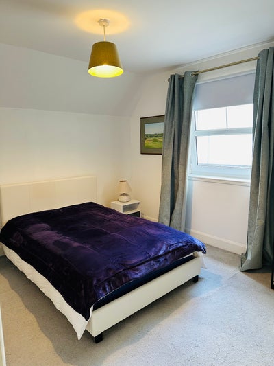 Furnished spacious room to rent in city centre  Main Photo