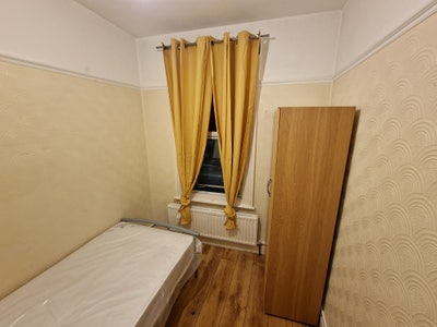Lovley Single Room Inc All Bills. Ref N17 7LP Main Photo
