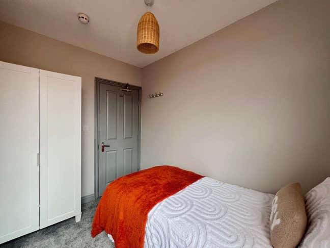 Ensuite Rooms Available 🏡 West Street Main Photo