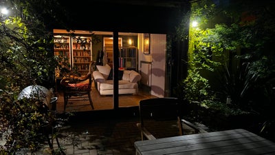 Ensuite garden room in Limpley Stoke Main Photo