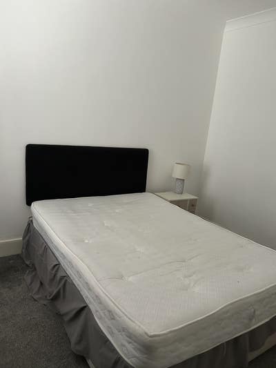 Double room close to centre of town Main Photo