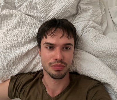 Looking for double room in November Main Photo