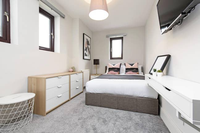 🚀 Ready to Move in Walkden? 💥 Main Photo