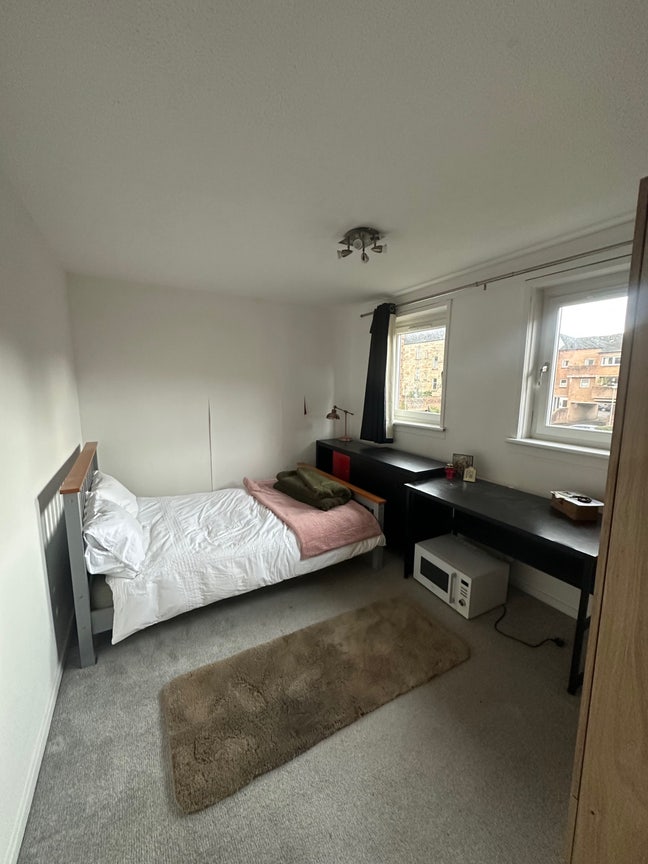 Single Bedroom in House Share West End Main Photo