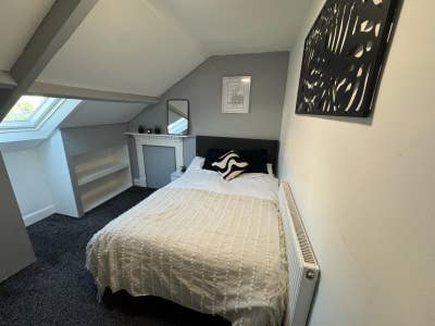 Modern Room with All Bills Included  Main Photo