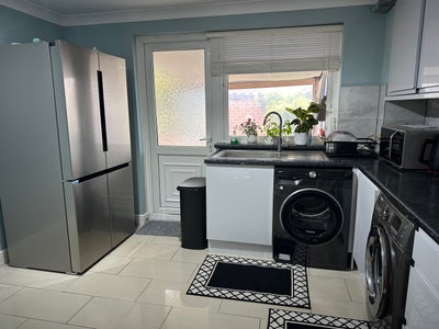 Newly refurbished double room  Main Photo