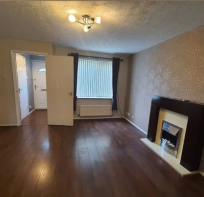 3 Bed Semi-Detached House, Bronte Close, LE3 Main Photo