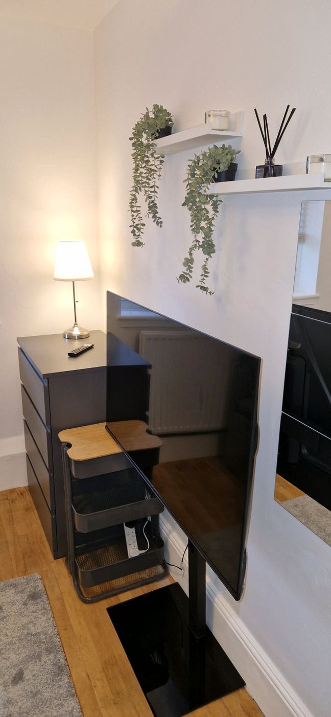 Great double room to rent in Clapham Common Main Photo