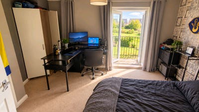 ✨ Cheswick Village - Professional House Share Main Photo