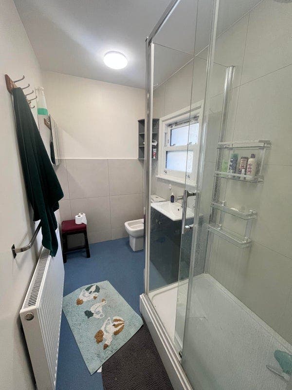 Spacious 4 bed property to let, heart of Kingston Main Photo
