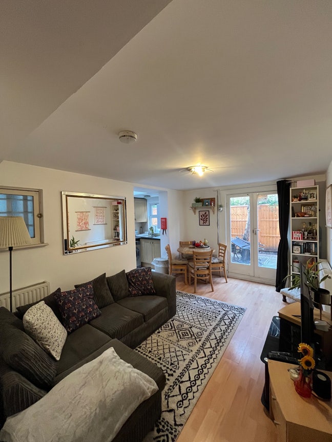 Spacious Double Room in Kentish Town Main Photo