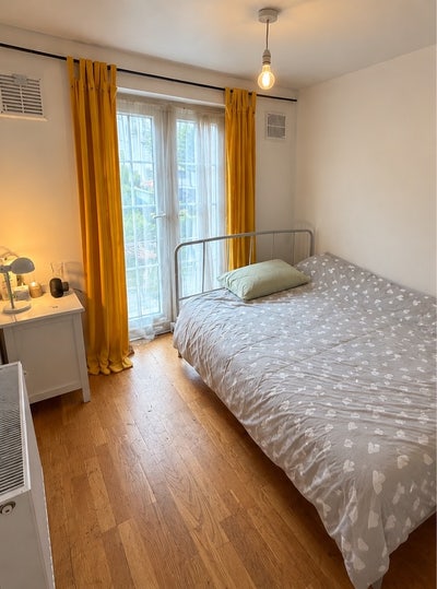 🏡 Room Available – Bright & Spacious Single Room Main Photo