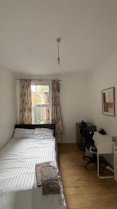 Spacious Double Room in Wood Green Main Photo