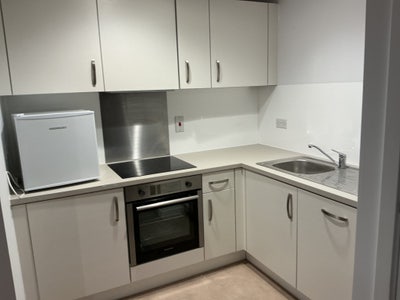 Double room Dearmans Place, Salford, Main Photo