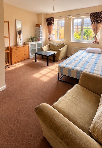 Room Main Photo