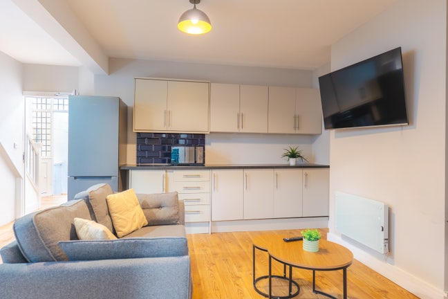 Brand new house share by Southmead Hospital Main Photo
