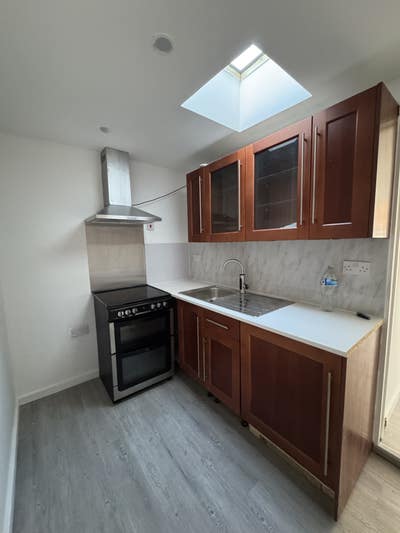 Newly Built 1-Bedroom Flat– Available Now Main Photo