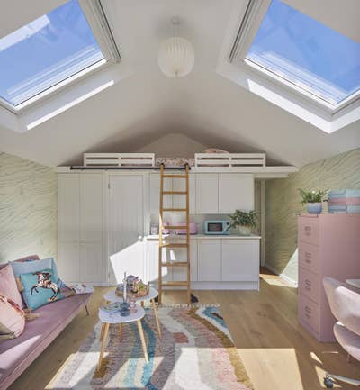 Beautiful Light Airy Self-contained Studio Bedsit Main Photo